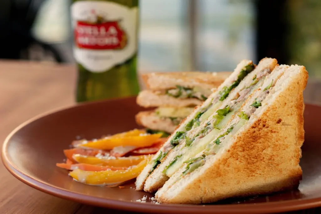 Simple Tuna Salad Sandwich: Three Easy Ways to Enjoy It 4 Crunchy Garden Tuna Sandwich